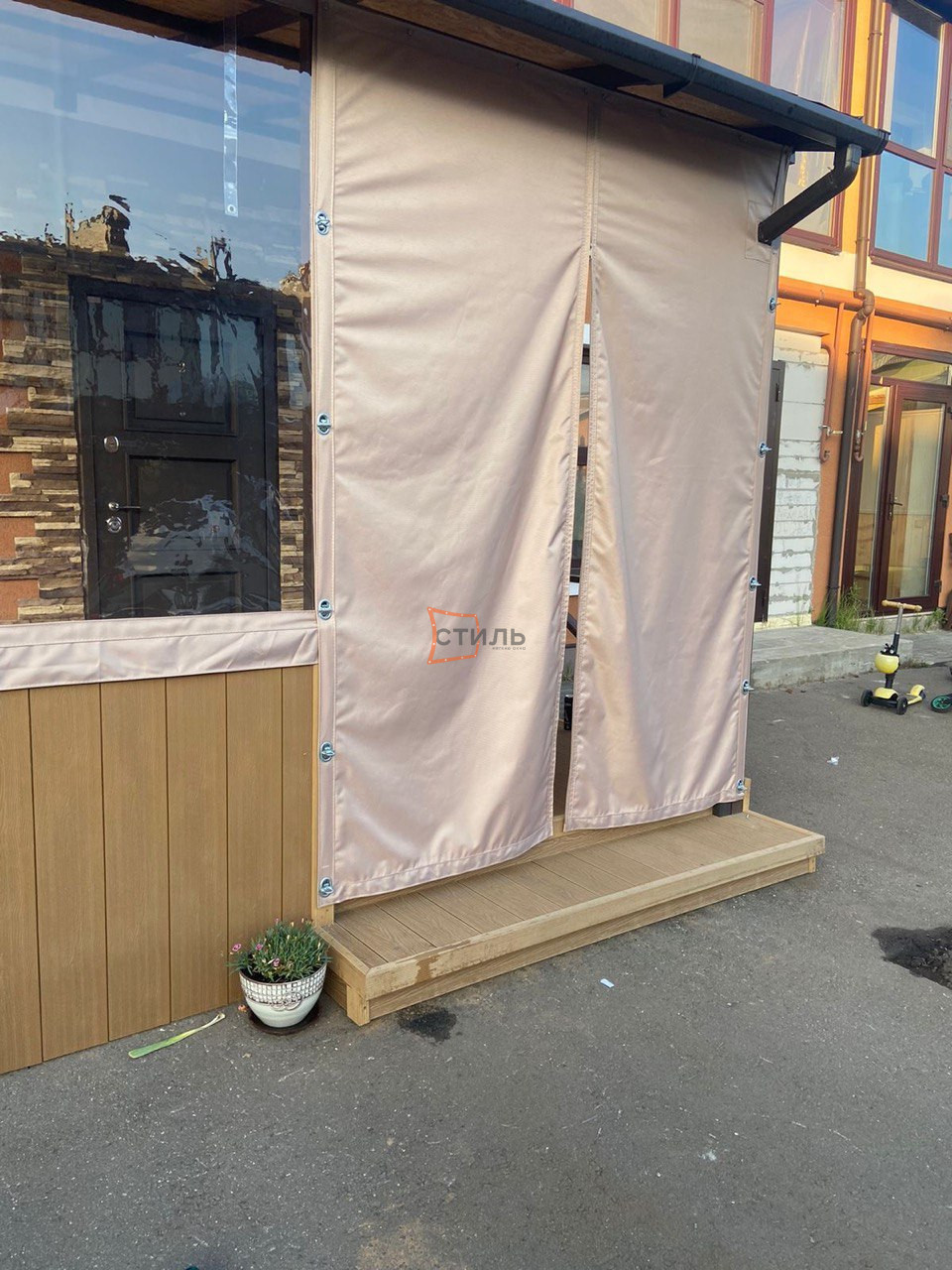 Мягкая дверь из тентового ПВХ непрозрачная